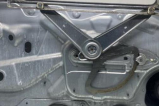 Leve vitre electrique avant droit FORD FOCUS 2