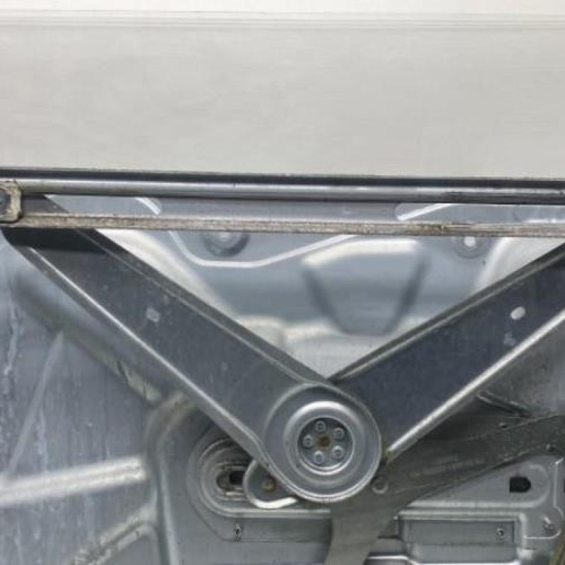 Leve vitre electrique avant droit FORD FOCUS 2 Photo n°5