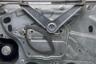 Leve vitre electrique avant gauche FORD FOCUS 2