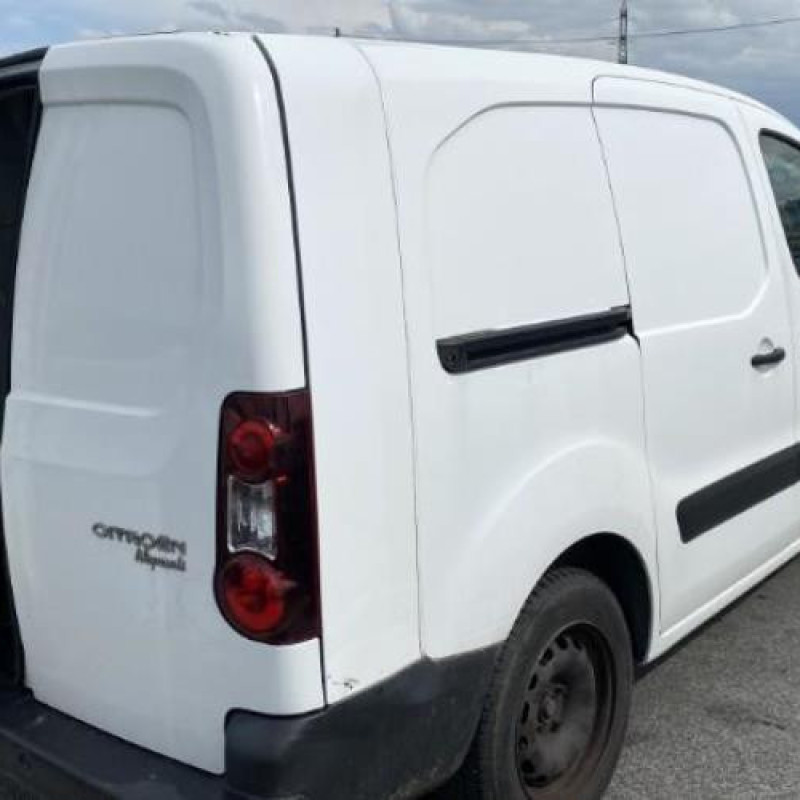 Moto ventilateur radiateur CITROEN BERLINGO 2 Photo n°7