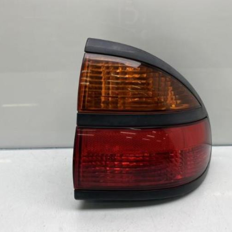 Feu arriere principal droit (feux) RENAULT LAGUNA 1 Photo n°1