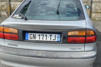 Feu arriere principal droit (feux) RENAULT LAGUNA 1