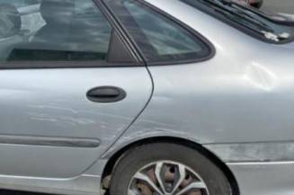 Feu arriere principal droit (feux) RENAULT LAGUNA 1