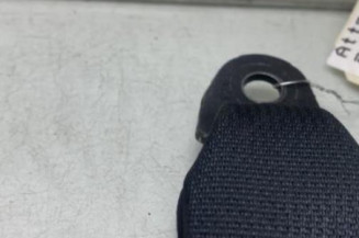 Attache ceinture arriere droit SUZUKI GRAND VITARA 2