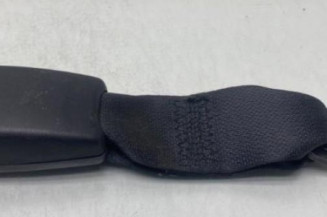 Attache ceinture arriere droit SUZUKI GRAND VITARA 2