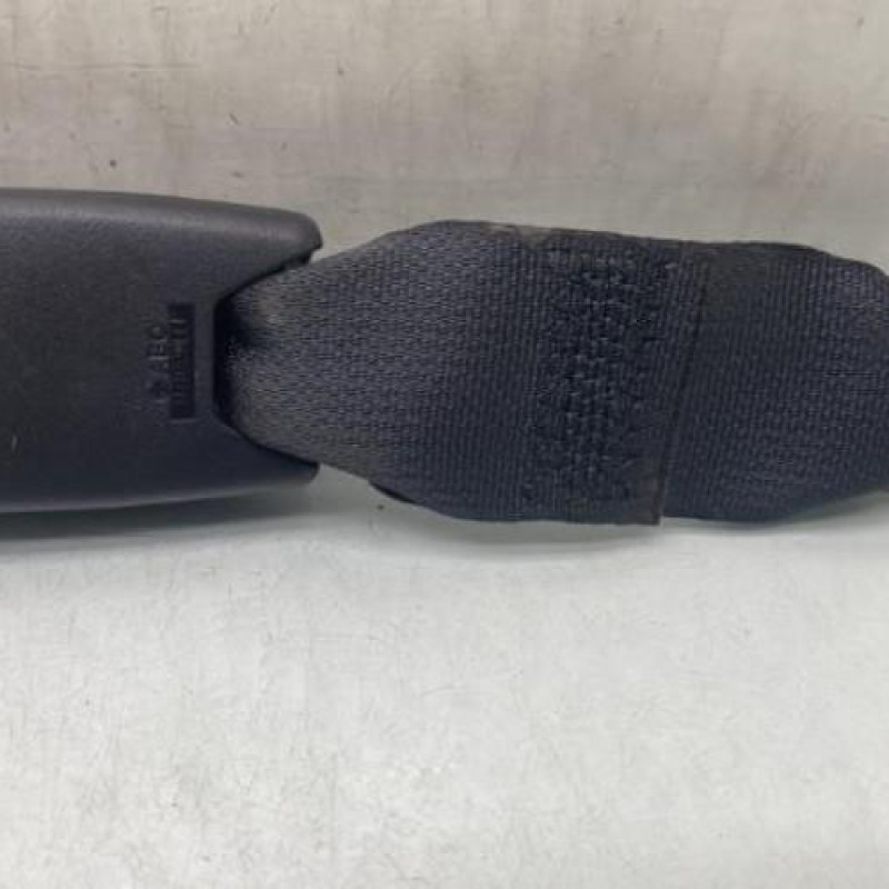 Attache ceinture arriere droit SUZUKI GRAND VITARA 2 Photo n°5