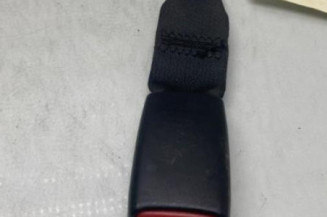 Attache ceinture arriere gauche SUZUKI GRAND VITARA 2