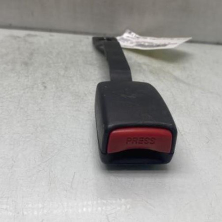 Attache ceinture avant droit SUZUKI GRAND VITARA 2 Photo n°1