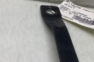 Attache ceinture avant droit SUZUKI GRAND VITARA 2