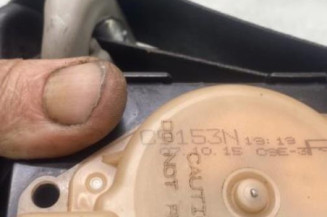 Pretensionneur de ceinture avant droit SUZUKI GRAND VITARA 2