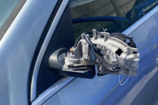 Anti brouillard droit (feux) VOLKSWAGEN PASSAT 5