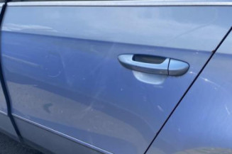 Anti brouillard droit (feux) VOLKSWAGEN PASSAT 5