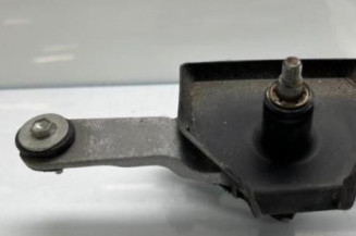 Moteur essuie glace avant SUZUKI CELERIO