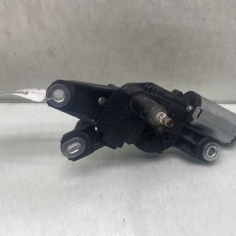 Moteur essuie glace arriere VOLKSWAGEN SCIROCCO 3 Photo n°3