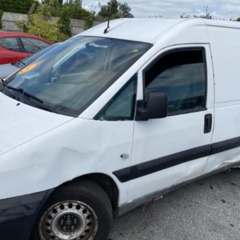Feu arriere stop central PEUGEOT EXPERT 1 Photo n°5