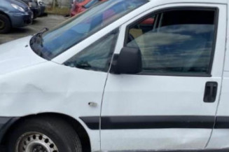 Feu arriere stop central PEUGEOT EXPERT 1