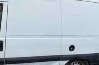 Feu arriere stop central PEUGEOT EXPERT 1