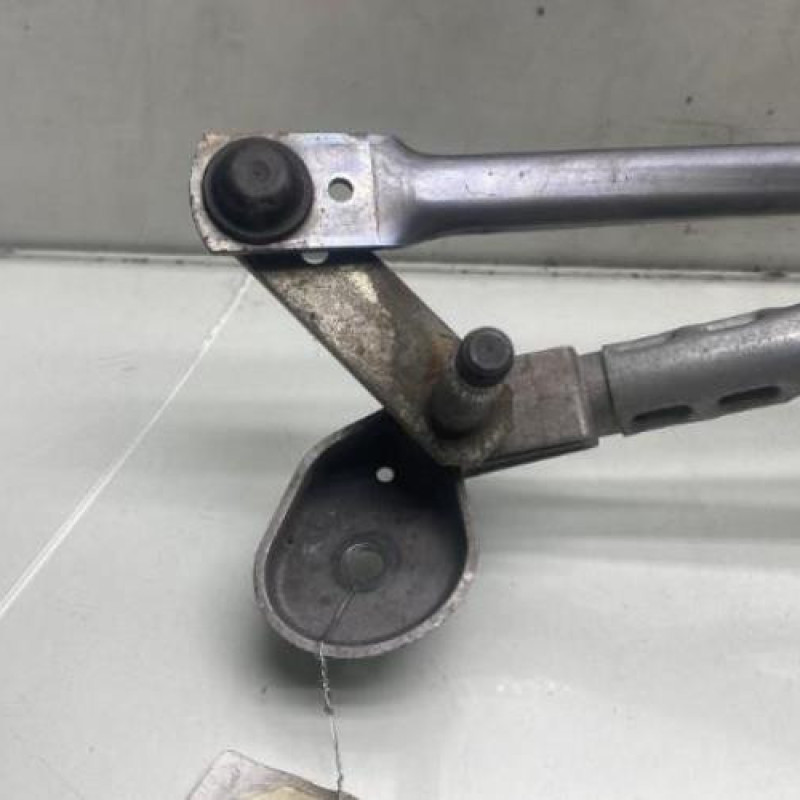 Moteur essuie glace avant MERCEDES CLASSE C 204 Photo n°2