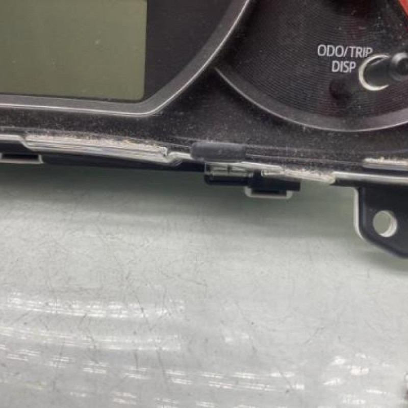Compteur TOYOTA YARIS 3 Photo n°3