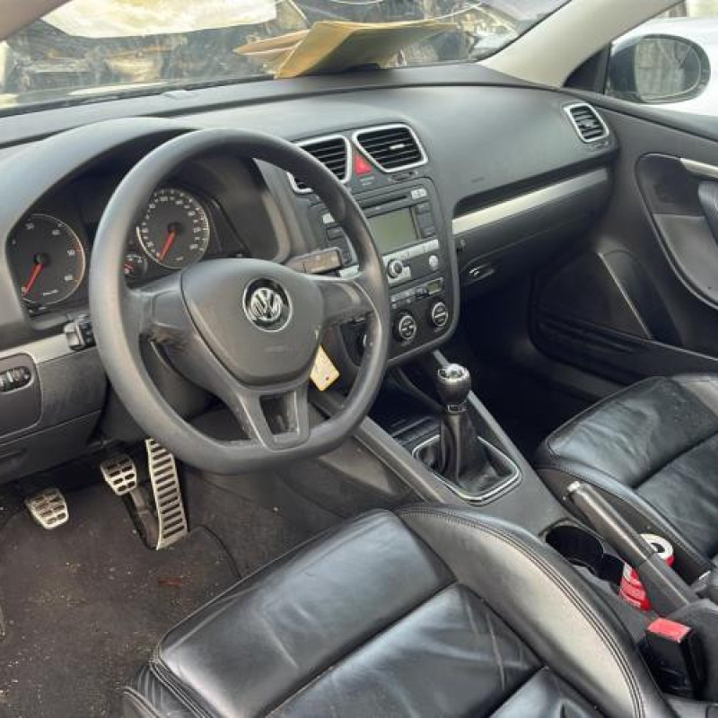 Volant VOLKSWAGEN EOS Photo n°13