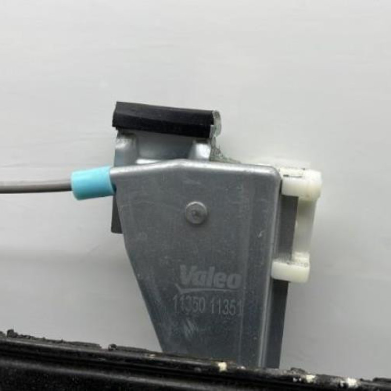 Leve vitre electrique avant droit VOLKSWAGEN NEW BEETLE 1 Photo n°5