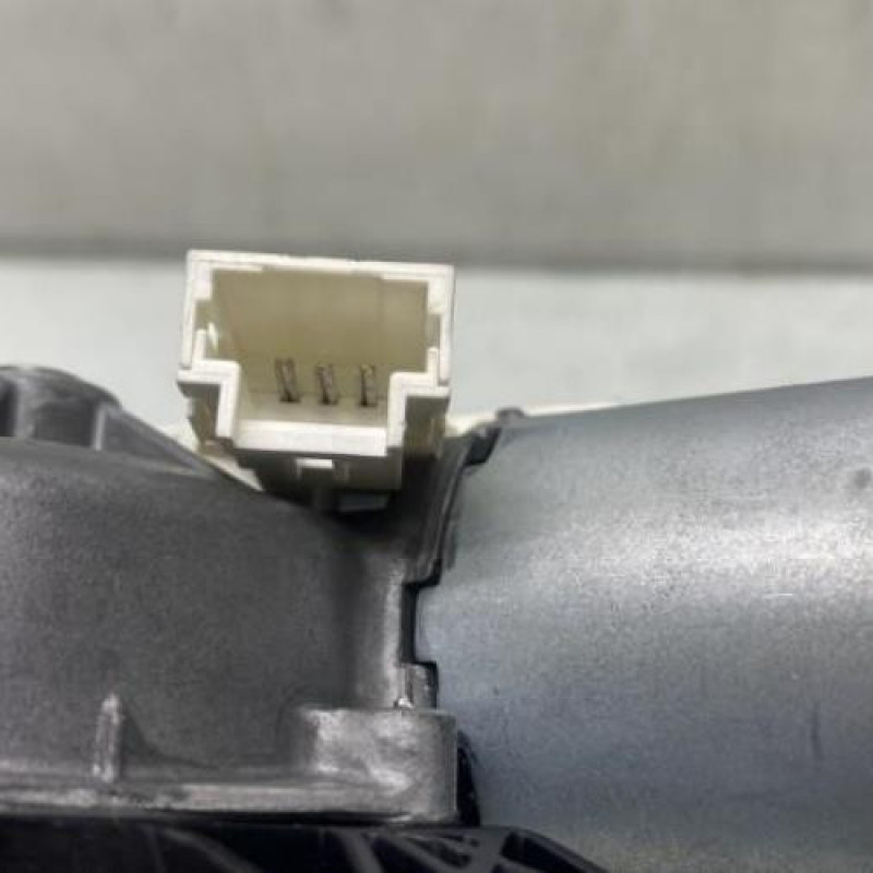 Moteur essuie glace arriere DACIA SANDERO 1 Photo n°6