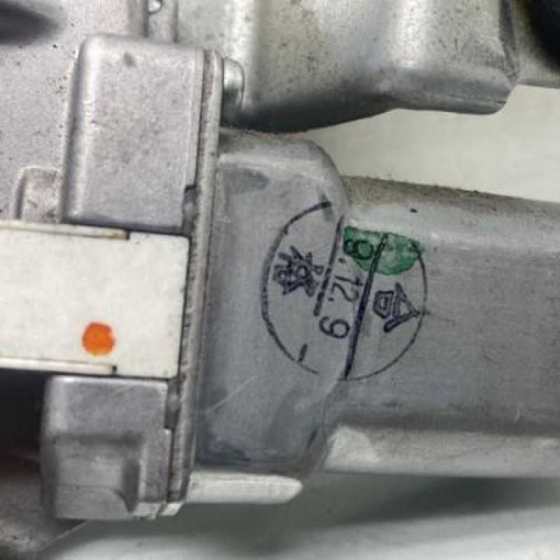 Moteur essuie glace arriere NISSAN CUBE Photo n°6