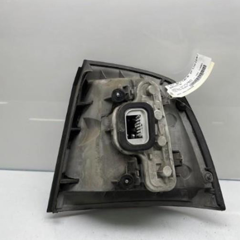 Feu arriere principal gauche (feux) OPEL ASTRA G Photo n°4