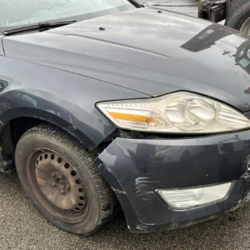 Moteur FORD MONDEO 3 Photo n°2
