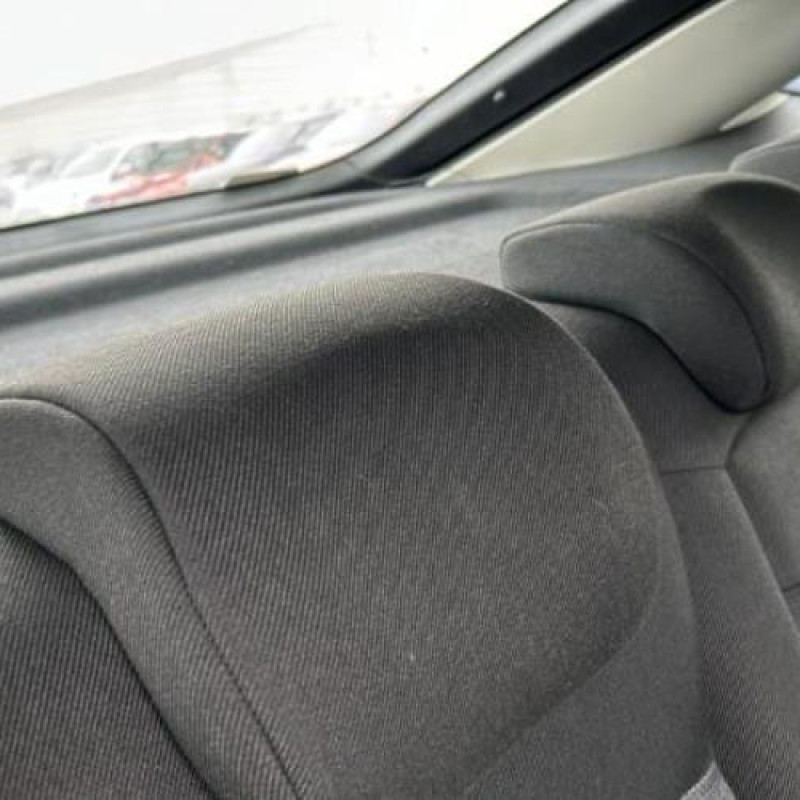 Moteur FORD MONDEO 3 Photo n°13