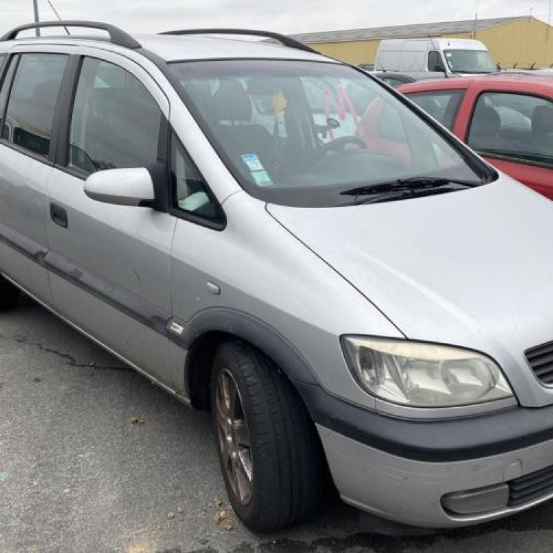 Anti brouillard gauche (feux) OPEL ZAFIRA A Photo n°7