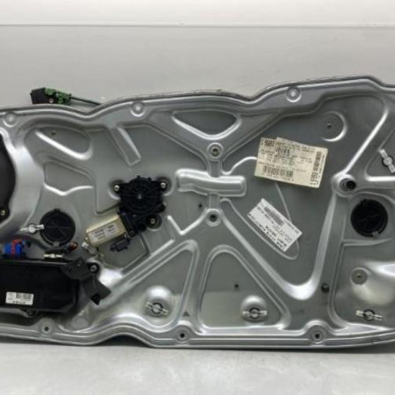 Leve vitre electrique avant gauche FIAT STILO Photo n°1