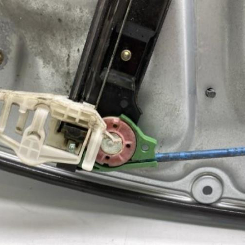 Leve vitre electrique avant gauche FIAT STILO Photo n°8