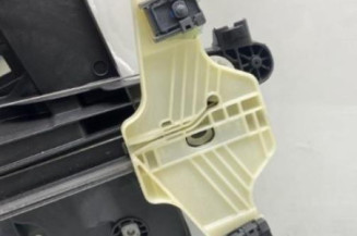 Leve vitre electrique avant gauche CITROEN BERLINGO 3 M