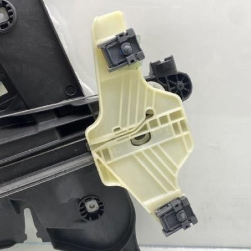 Leve vitre electrique avant gauche CITROEN BERLINGO 3 M Photo n°3