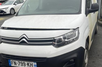 Leve vitre electrique avant gauche CITROEN BERLINGO 3 M