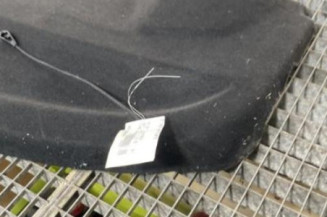 Plage arriere PEUGEOT 208 1