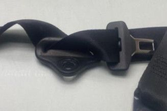 Ceinture arriere droit PEUGEOT 208 1 Photo n°1