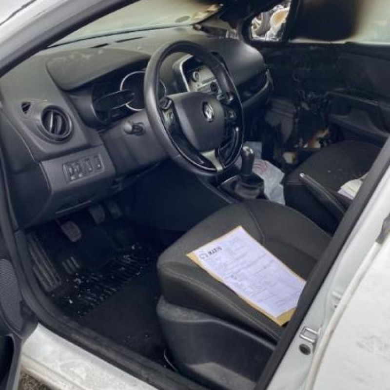 Moteur RENAULT CLIO 4 Photo n°8