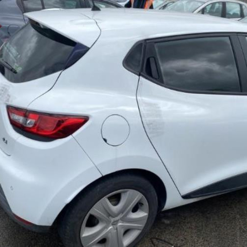 Moteur RENAULT CLIO 4 Photo n°15