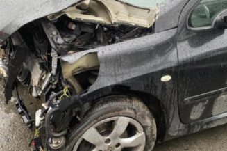 Serrure avant gauche PEUGEOT 307