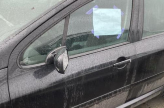 Serrure avant gauche PEUGEOT 307