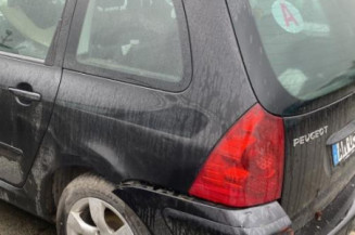 Serrure avant gauche PEUGEOT 307