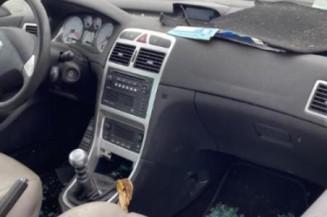 Serrure avant droit PEUGEOT 307
