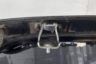 Malle/Hayon arriere VOLKSWAGEN GOLF 6