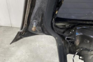 Malle/Hayon arriere VOLKSWAGEN GOLF 6