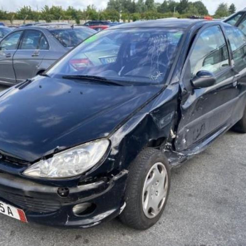 Anti brouillard droit (feux) PEUGEOT 206 Photo n°4