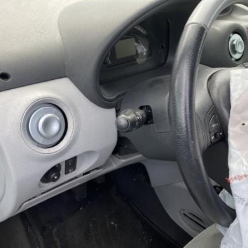 Porte avant gauche CITROEN C3 1 Photo n°15