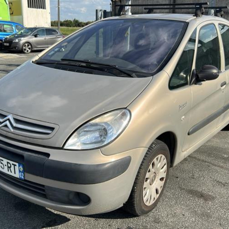 Optique avant principal gauche (feux)(phare) CITROEN XSARA PICASSO Photo n°10