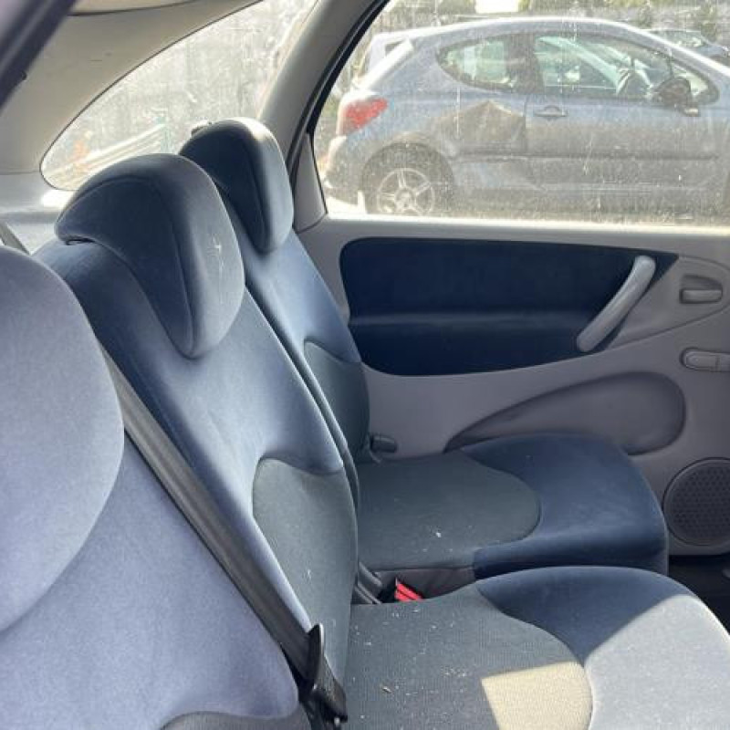 Optique avant principal gauche (feux)(phare) CITROEN XSARA PICASSO Photo n°14